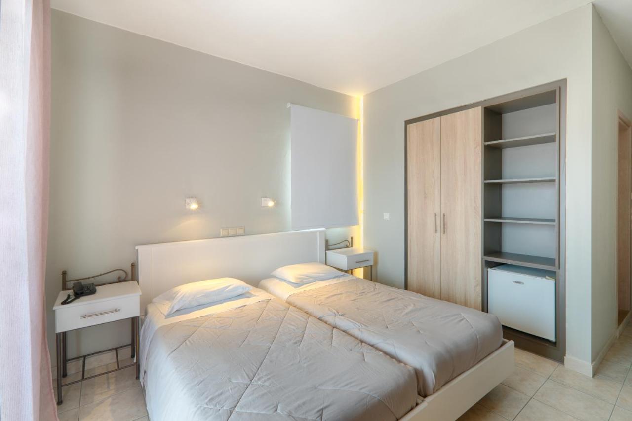 Louvre Hotel Gouvia Dış mekan fotoğraf