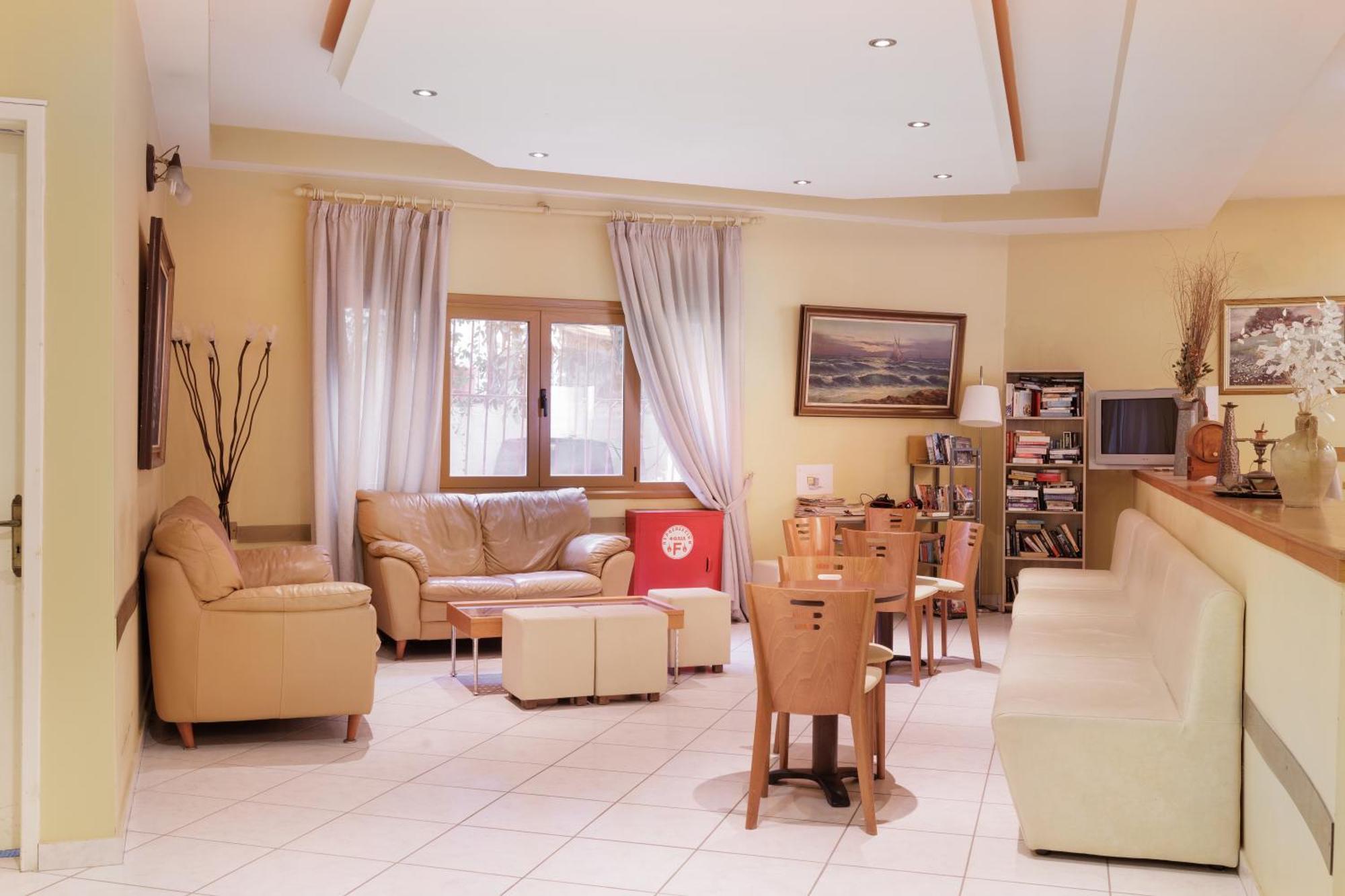 Louvre Hotel Gouvia Dış mekan fotoğraf