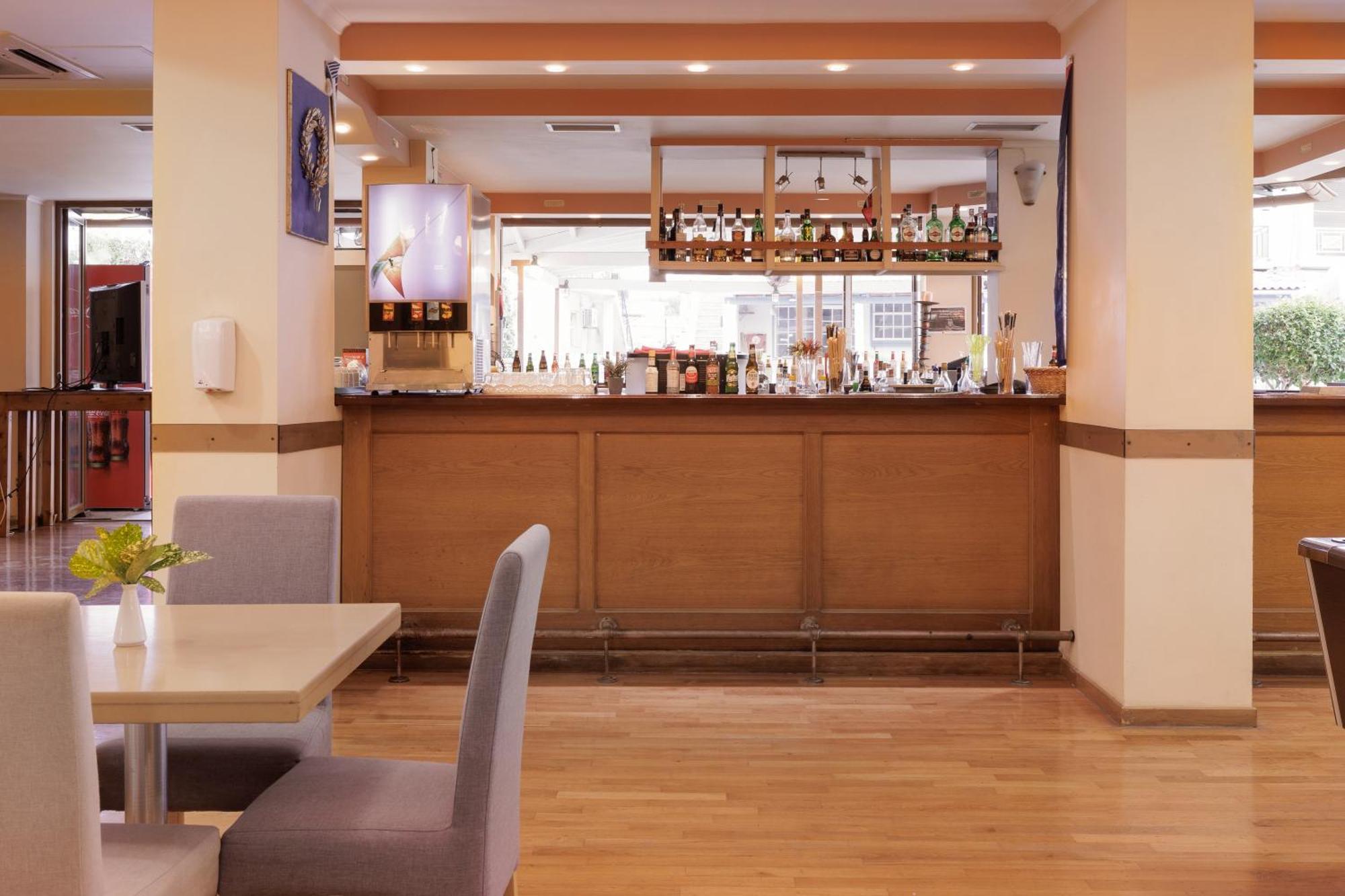 Louvre Hotel Gouvia Dış mekan fotoğraf