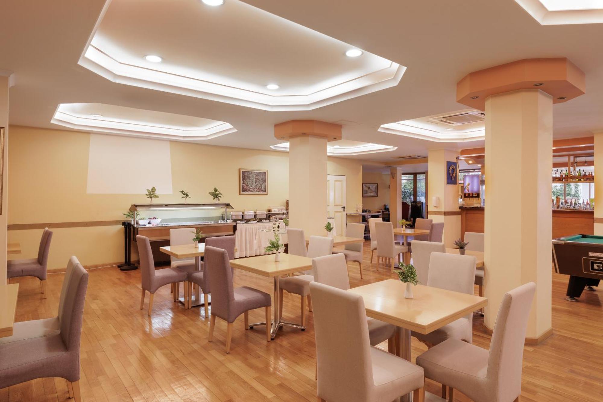 Louvre Hotel Gouvia Dış mekan fotoğraf