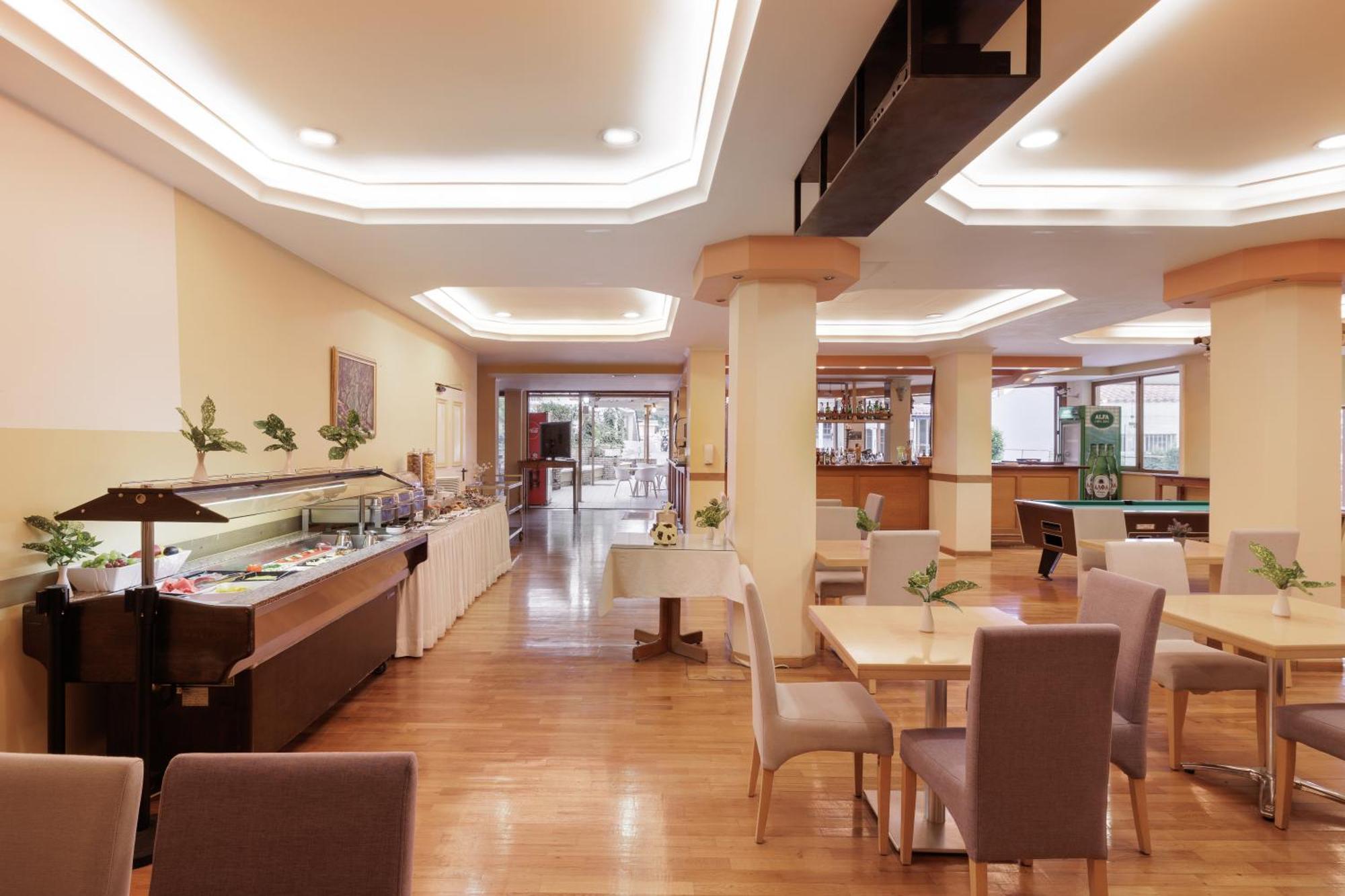 Louvre Hotel Gouvia Dış mekan fotoğraf